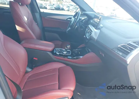 2022 BMW X4 M40I z USA, uszkodzony, nr VIN 5UX43DT01N9L22353